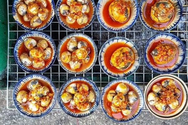 Goûter à la cuisine du Vietnam