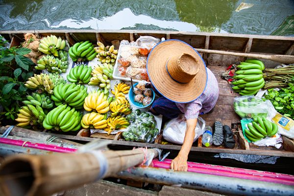 Épopée thaïe de cîme au rivage