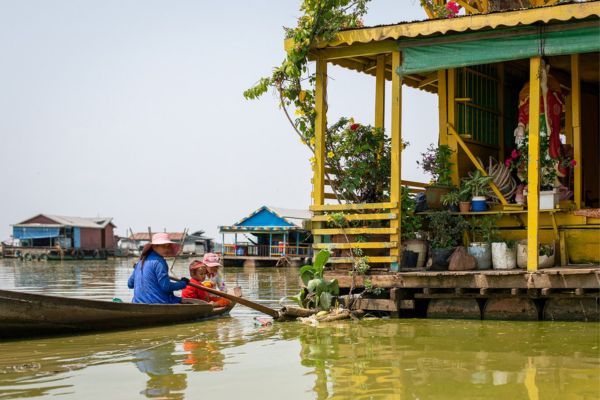 Guide complet du Tonle Sap et de ses villages flottants typiques