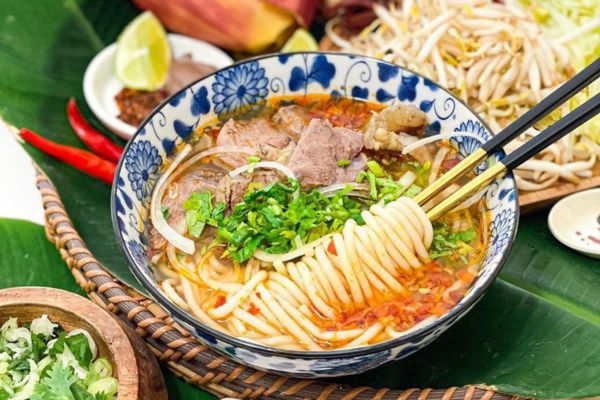 Bun bo Hue