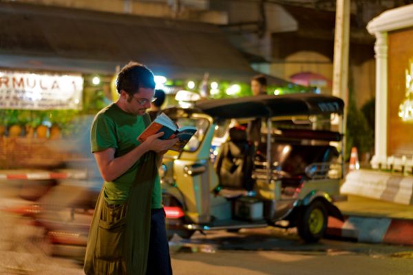 Dire bonjour en thaïlandais : phrases courantes pour votre voyage