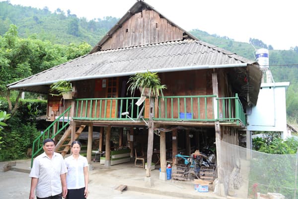 Séjour chez les Thaïs Blancs