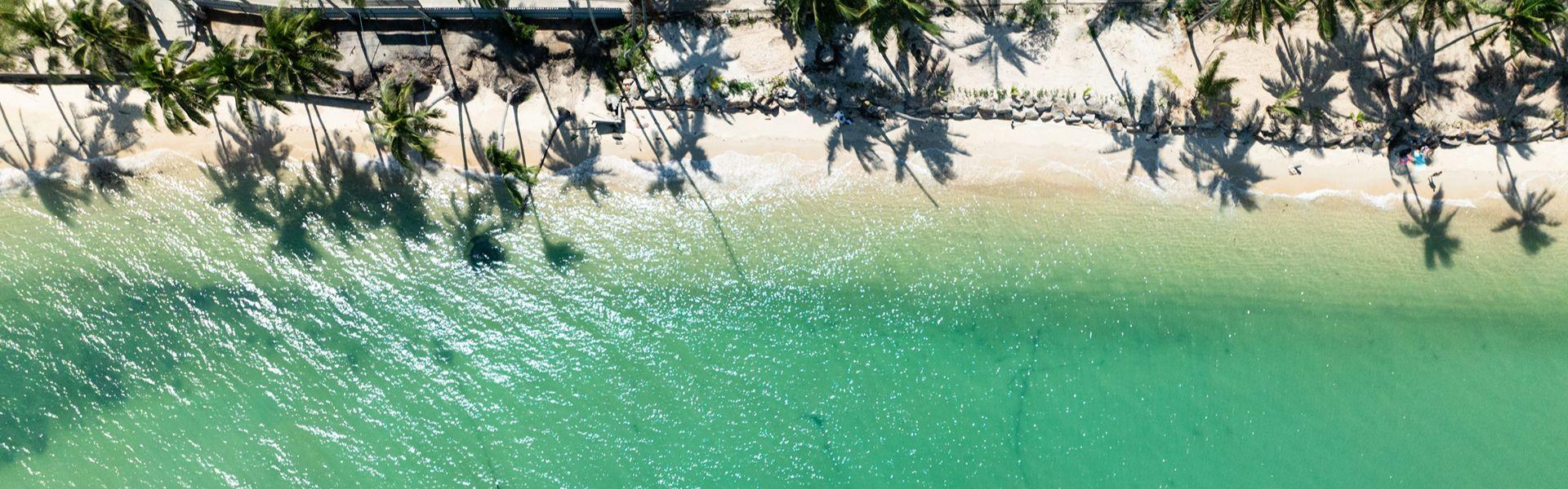 Jungles vertes et mer turquoise du Siam