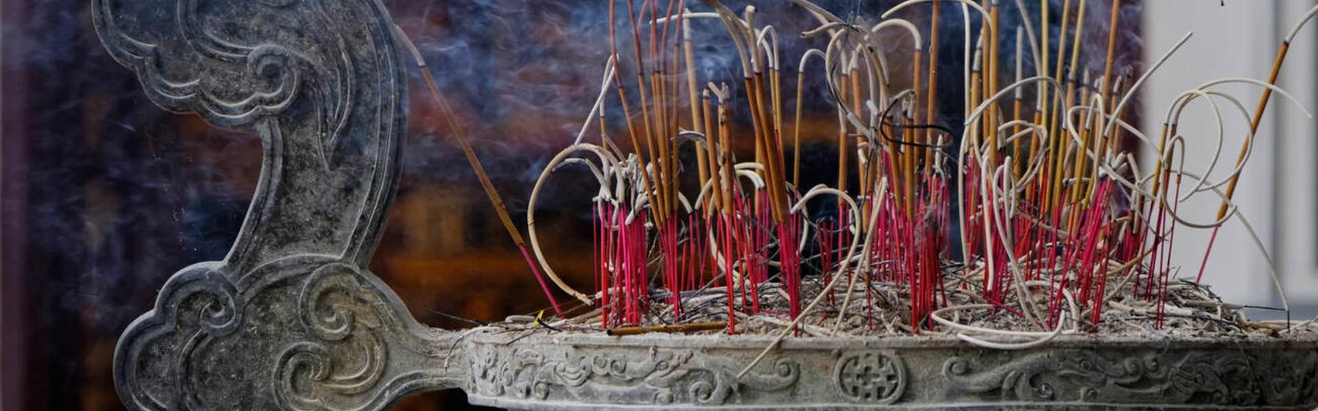 Visite du Temple Quan Thanh à Hanoi