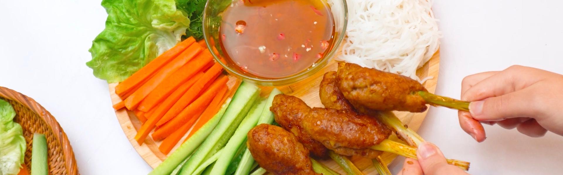 Nem Lui – Nem grillé à la citronnelle de Hue