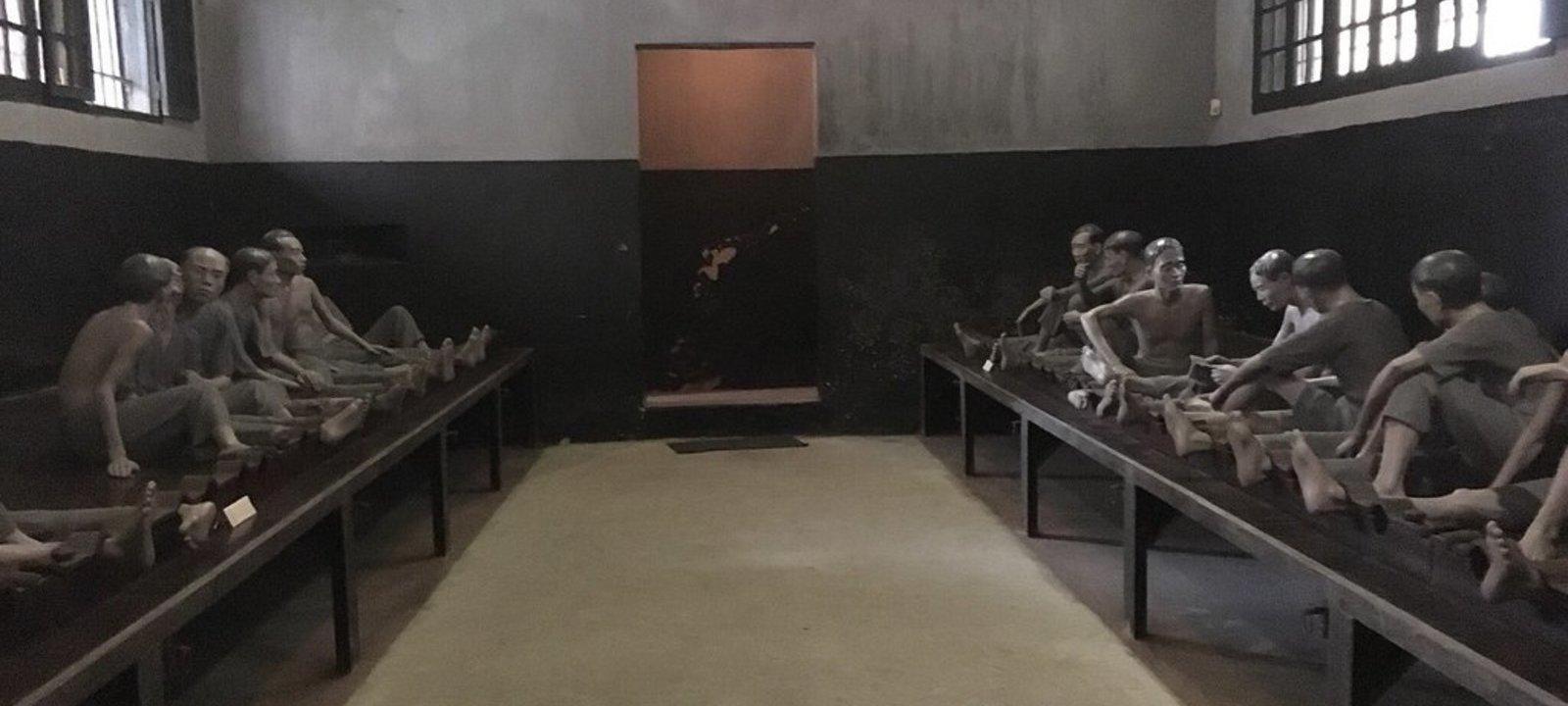 La prison de Hoa Lo