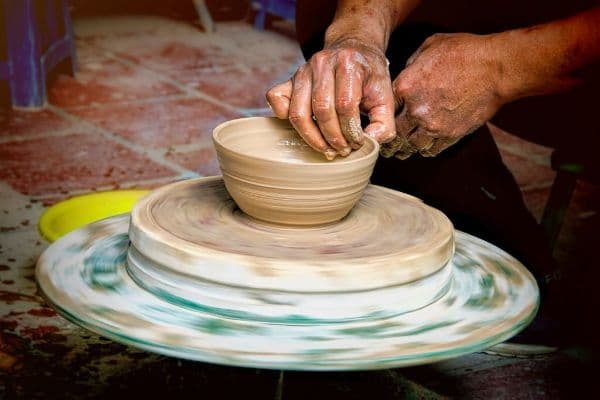 Jour 02 : Hanoi visite - village de poterie Bat Trang