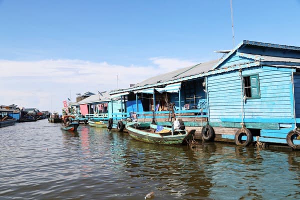 Jour 02 : Phnom Penh - Oudong - Pursat - Battambang