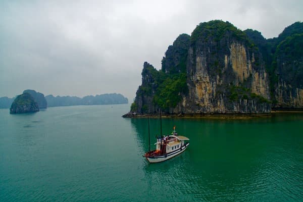 Jour 05 : Baie d'Halong - Hanoi