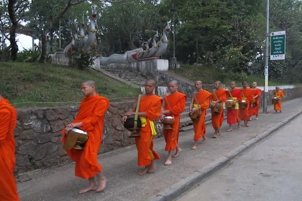 Jour 10 : Hanoi - Luang Prabang