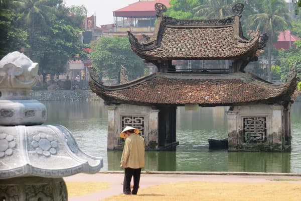 Jour 08 : Ban Van - pagode de Thay - Hanoi