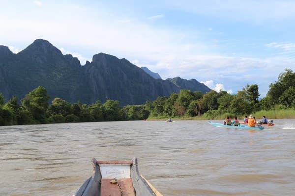 Jour 06 : Xieng Khuang - Vang Vieng