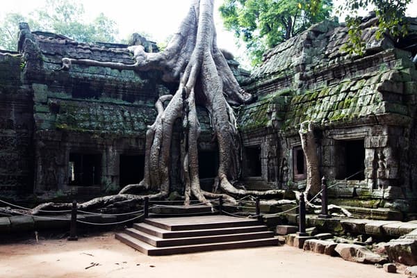 Jour 13 : Siem Reap - Petit Circuit - Grand Circuit
