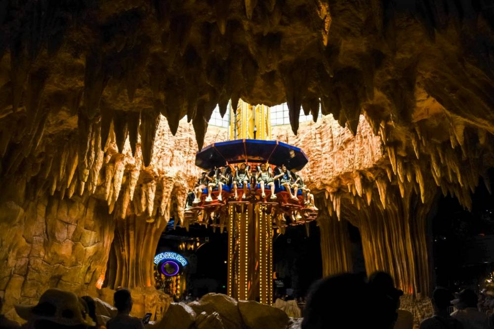 Le Fantasy Park - Ba Na Hills Vietnam
