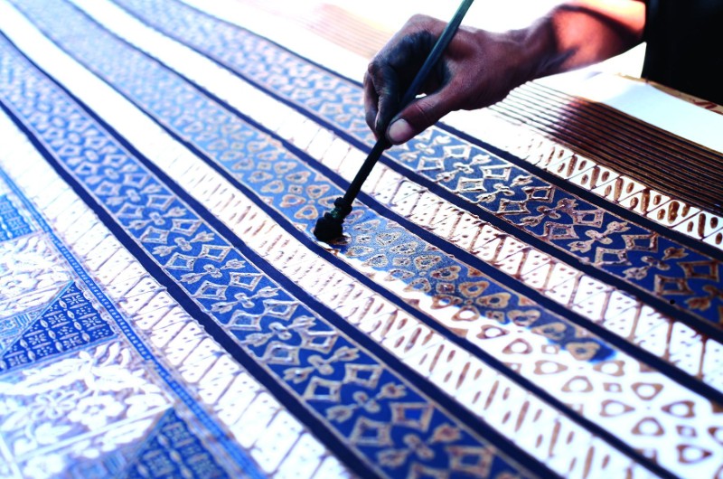 batik, indonesie, voyage indonesie, asiatica travel, yogyakarta, artisanat, teinture, couleur, indigo
