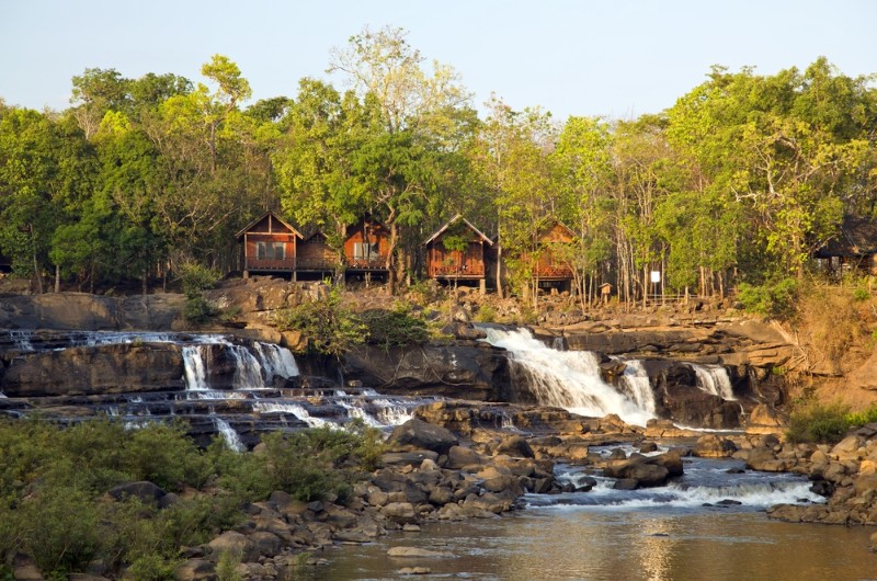 boloven, plateau des bolovens, laos, voyage, asiatica travel, cascade, tad lo, village