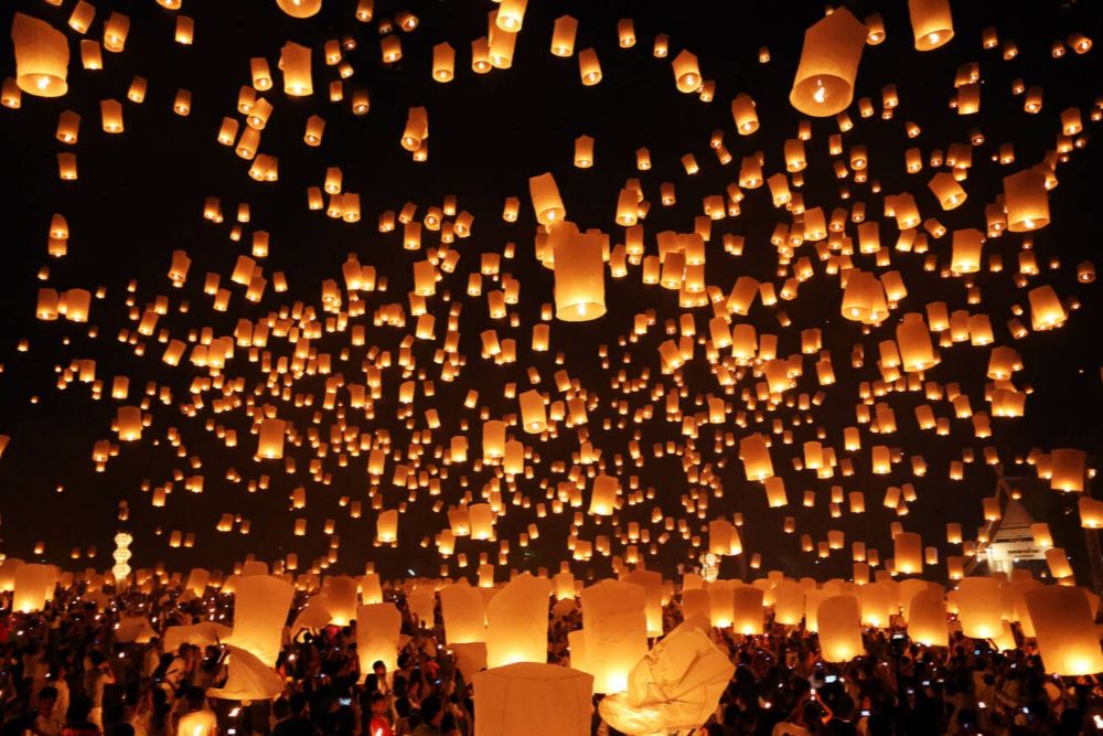Chiang Mai Loy Krathong & Yi Peng