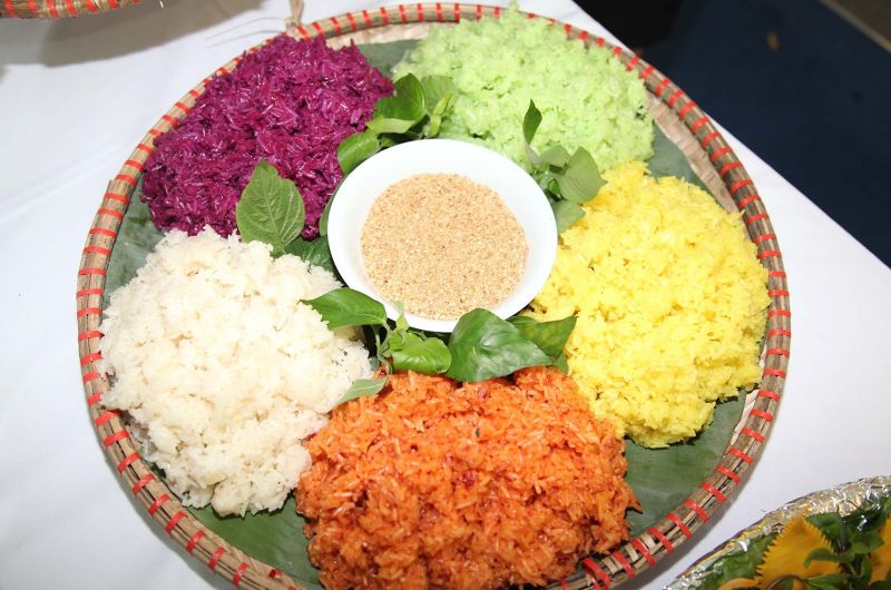 cuisine de l'ethnie thai, mai chau, riz gluant
