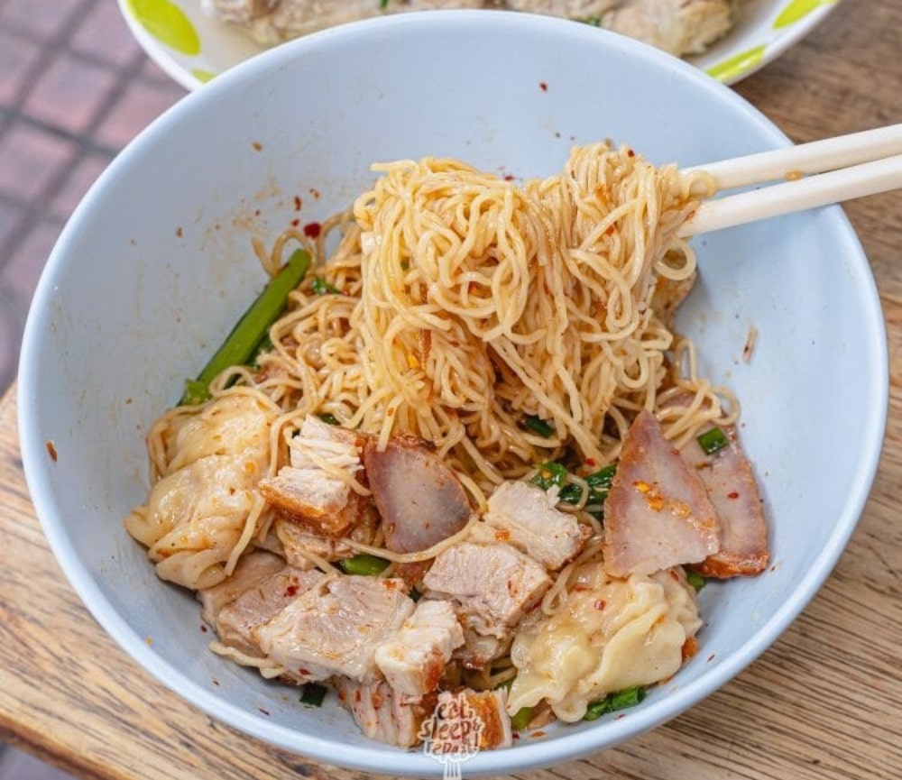 Hom Dee nouilles wonton