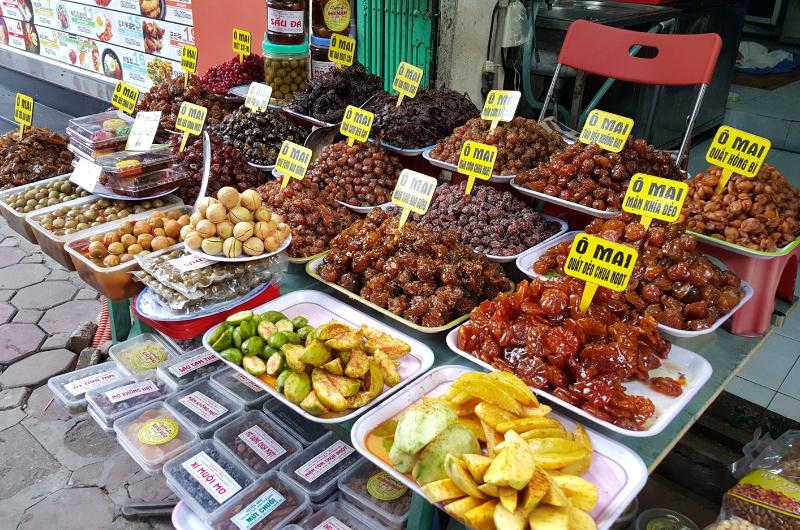 desserts à goûter au Vietnam, dessert vietnamien, ô mai, sucrerie confite vietnamienne