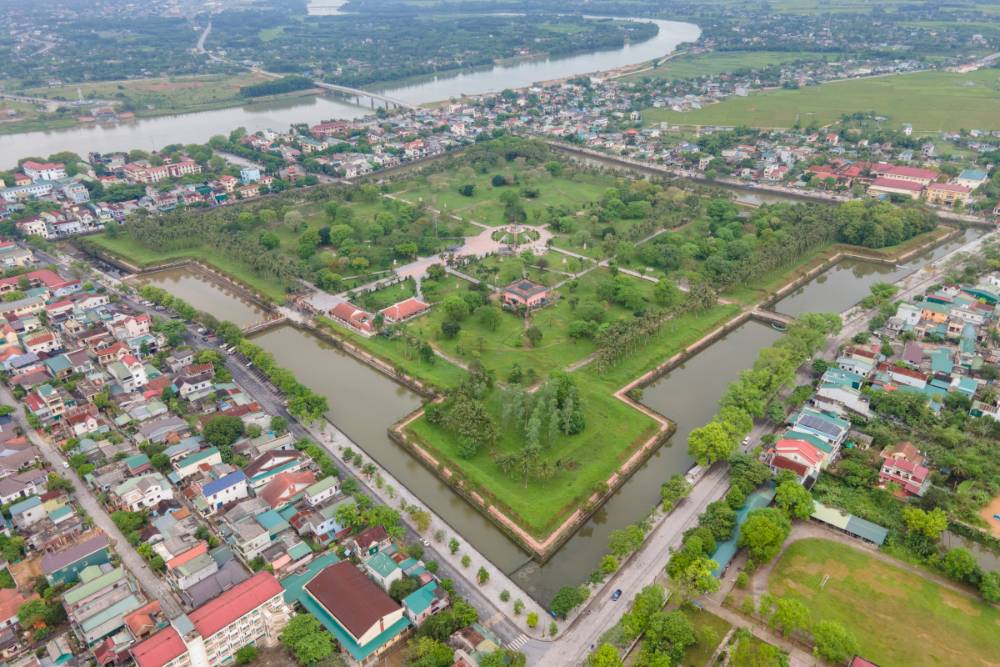 dmz vietnam, zone vietnamienne démilitarisée, quang tri, citadelle de quang tri, vue aerienne de la citadelle quang tri, plan de la citadelle quang tri