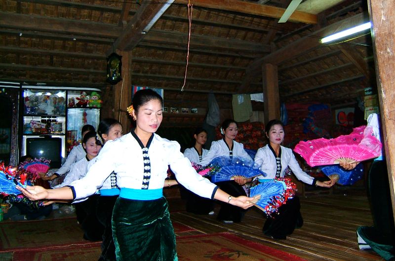 histoire de l'ethnie thai au vietnam, ethnie vietnam, voyage vietnam, thai blanc