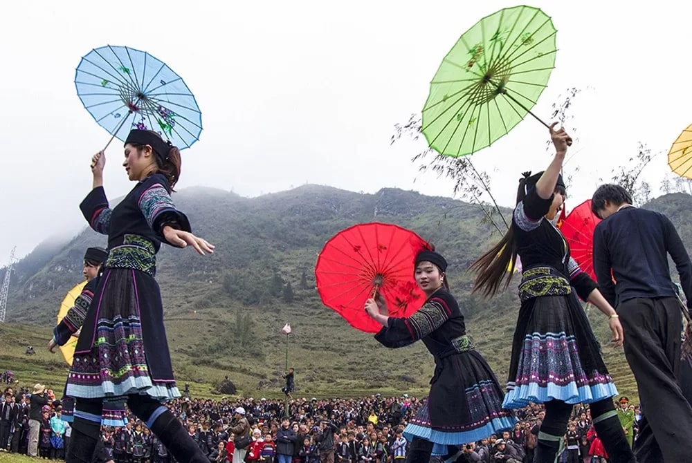 La vie culturel des H'Mong Noir, le "Gau Tao"