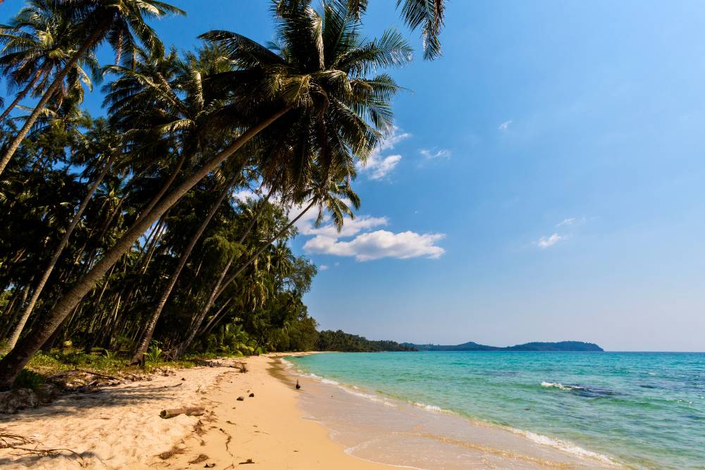 plage de Ao Tapao à île de Koh Kood, Thaïlande