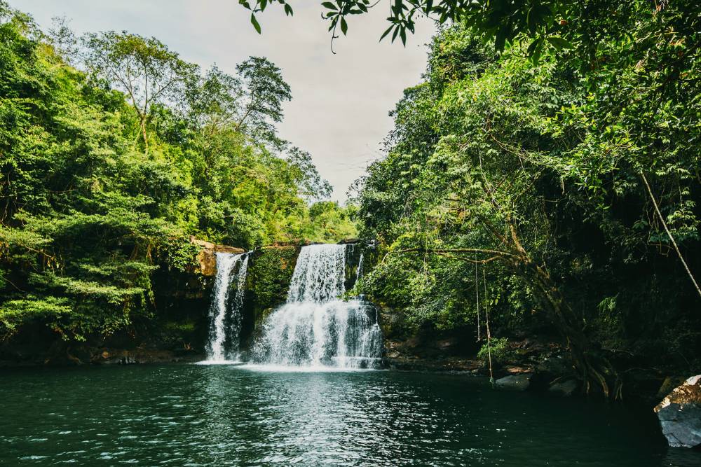 cascade de Khlong Chao à île de Koh Kood, Thaïlande