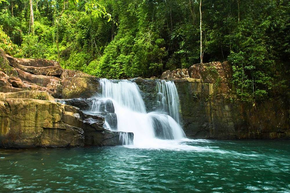 cascade de Khlong Yai Yee à île de Koh Kood, Thaïlande