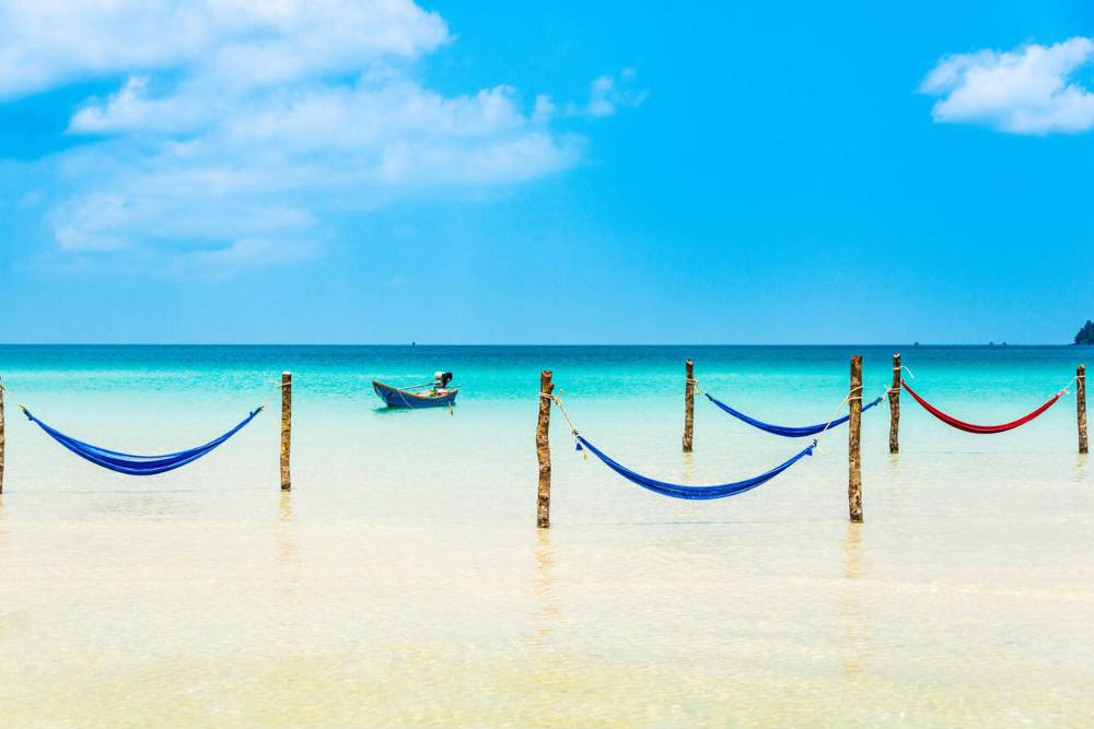 Hamacs à Saracen Flying sur l'île de Koh Rong Samloem