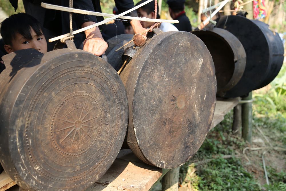 Tambours des Lolo noirs au Vietnam, culture lolo noire au Vietnam