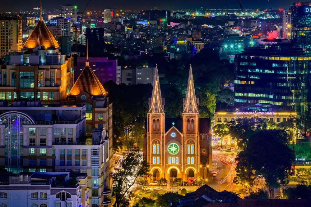noel vietnam, noël vietnam, fête de noel au vietnam, saigon, notre dame saigon
