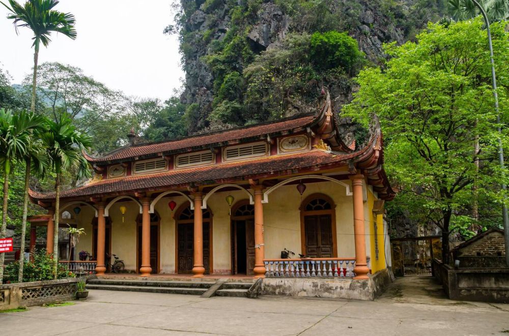 À la découverte de la pagode Bich Dong