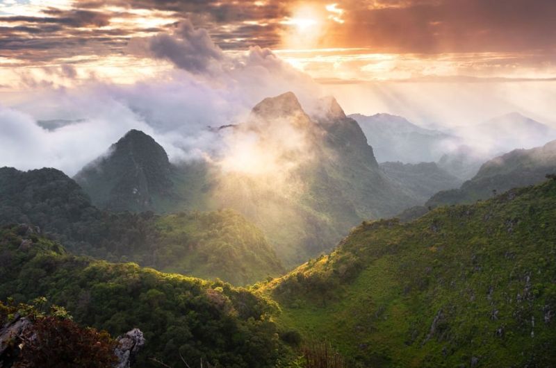 parcours de randonnée et trekking en Thailande, sommet de Doi Chiang Chao