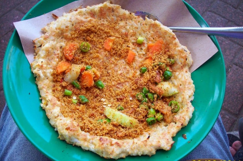 plat de rue, cuisine, indonesie, voyage, asiatica travel, kerak telor