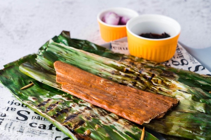 plat de rue, cuisine, indonesie, voyage, asiatica travel, otak otak