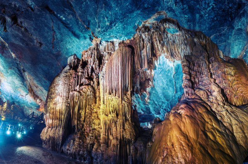 plus belles grottes du vietnam pour les aventuriers, grotte thien duong, grotte paradis, stalactites