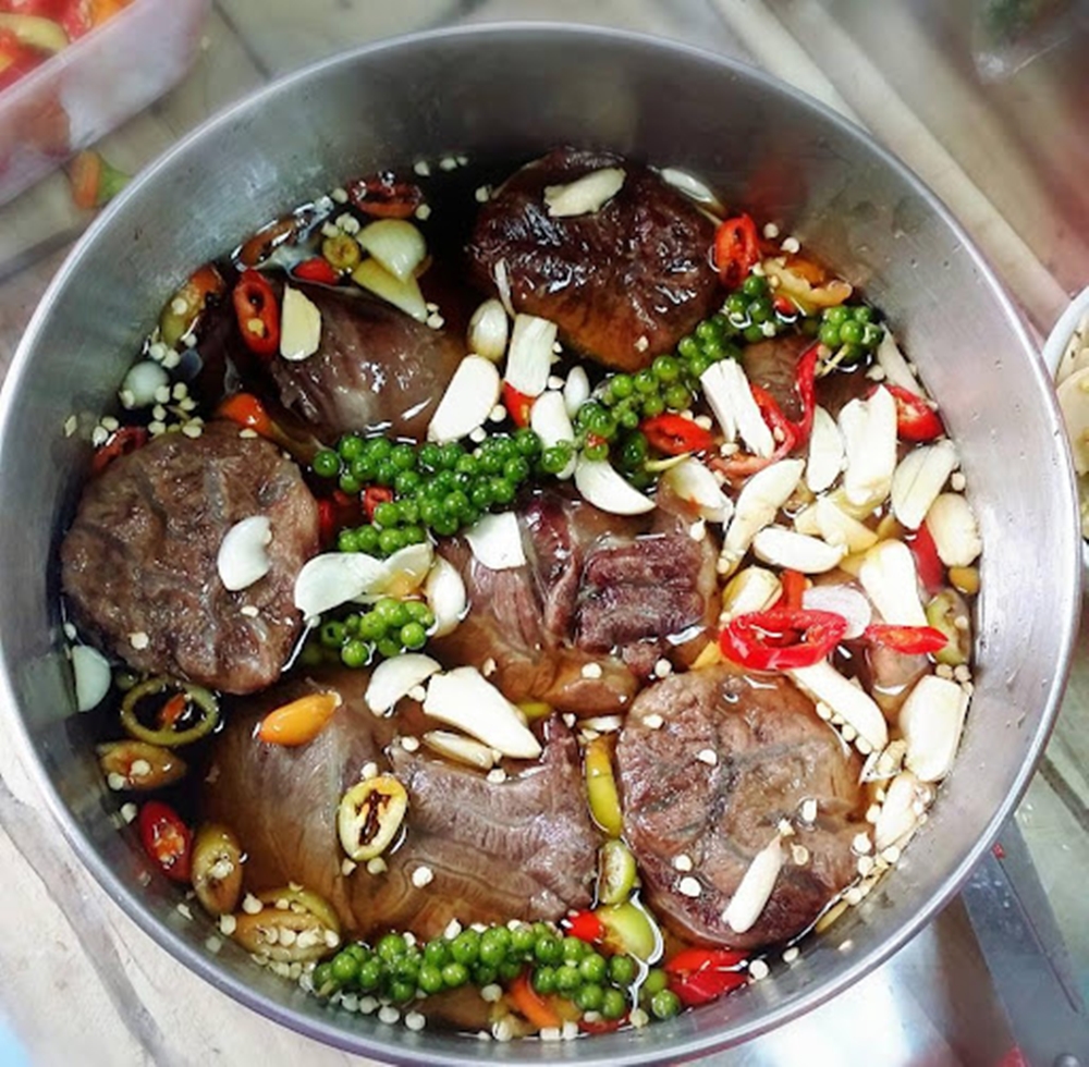 Recette du Bœuf mariné à la sauce de poisson