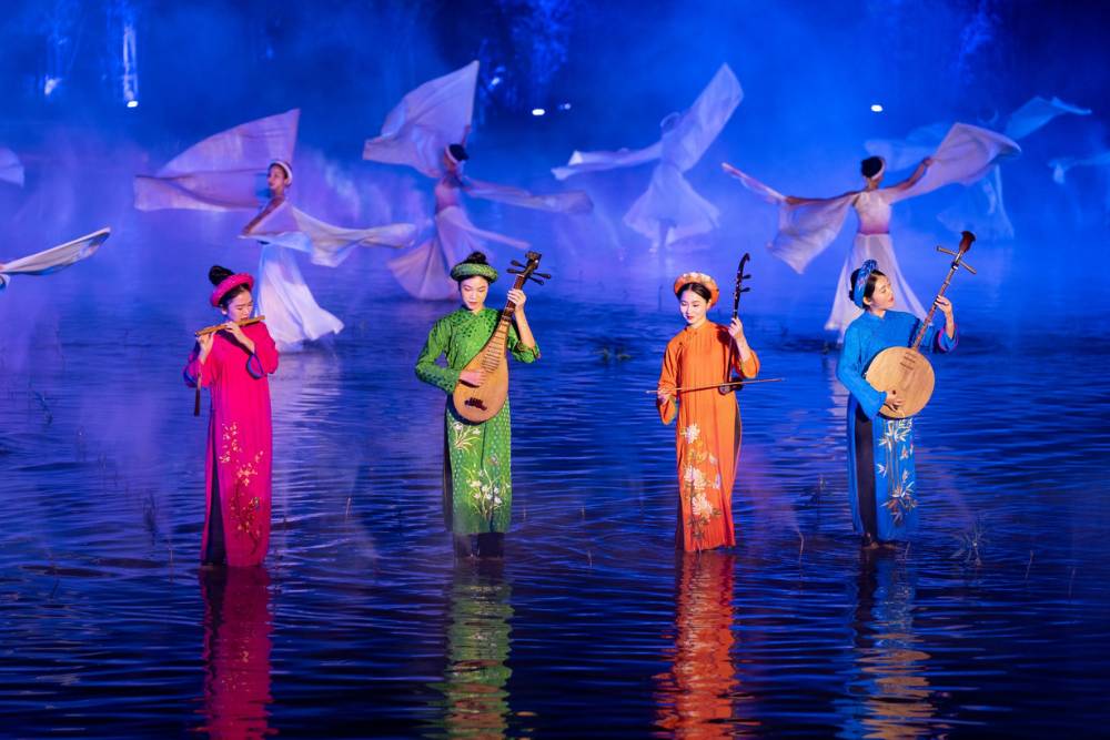 Top Vietnamese Cultural Shows and Performances You Must Experience