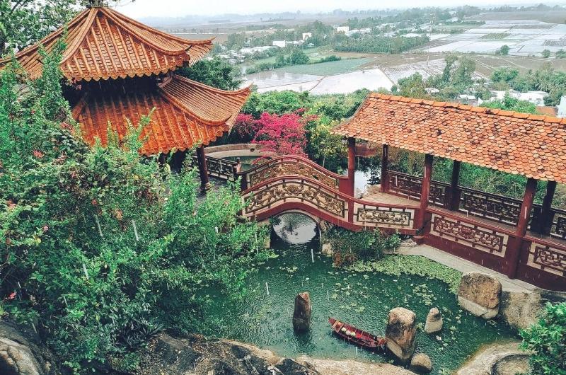 voyage vietnam, voyage chau doc, chau doc vietnam, chau doc delta mekong, pagode de grotte, chua hang