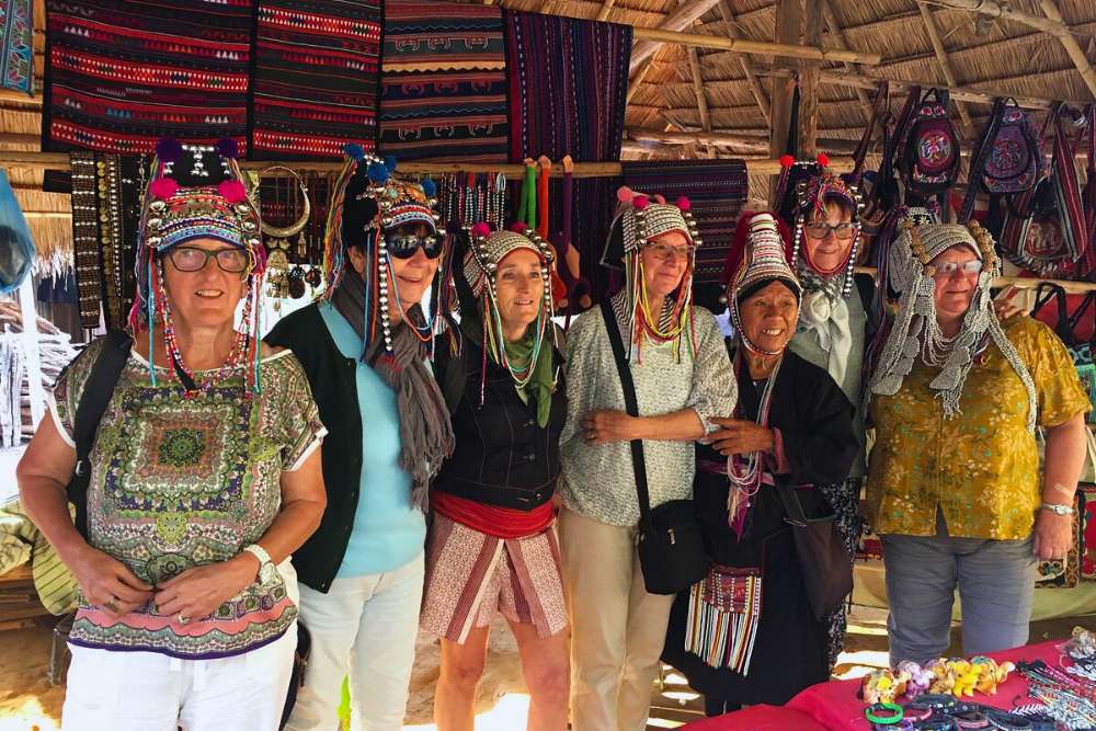 dans une boutique qui vend des produits artisanaux en Thaïlande
