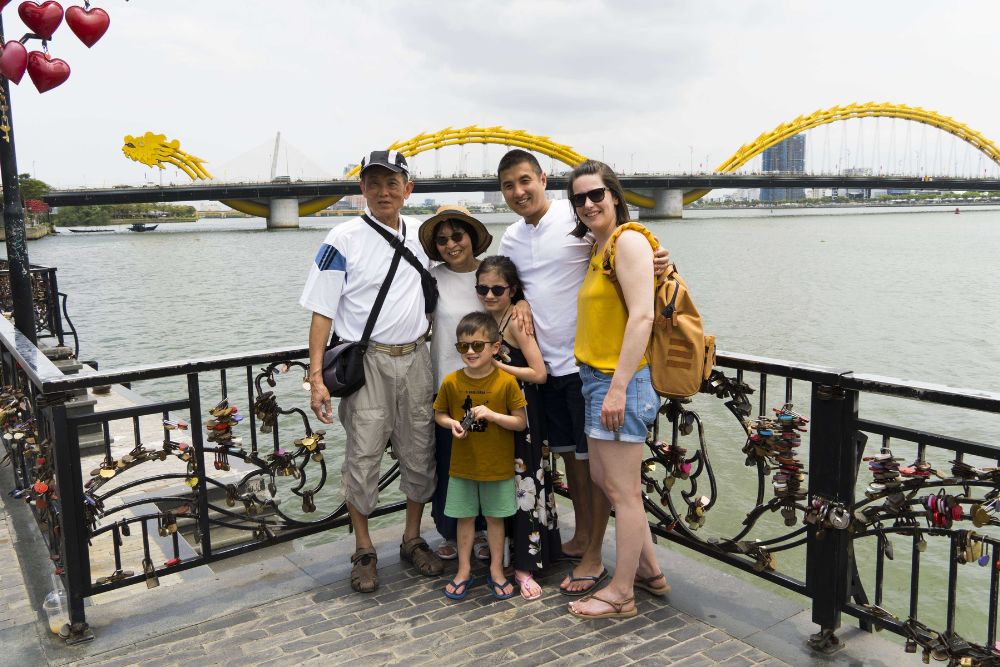 témoignage de Vinh Lien Lu sur Asiatica Travel, Avis des voyageurs d'Asiatica Travel, da nang, pont du dragon