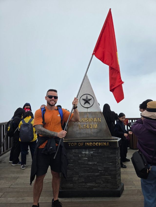 Asiatica Travel, touristes visitant Sapa