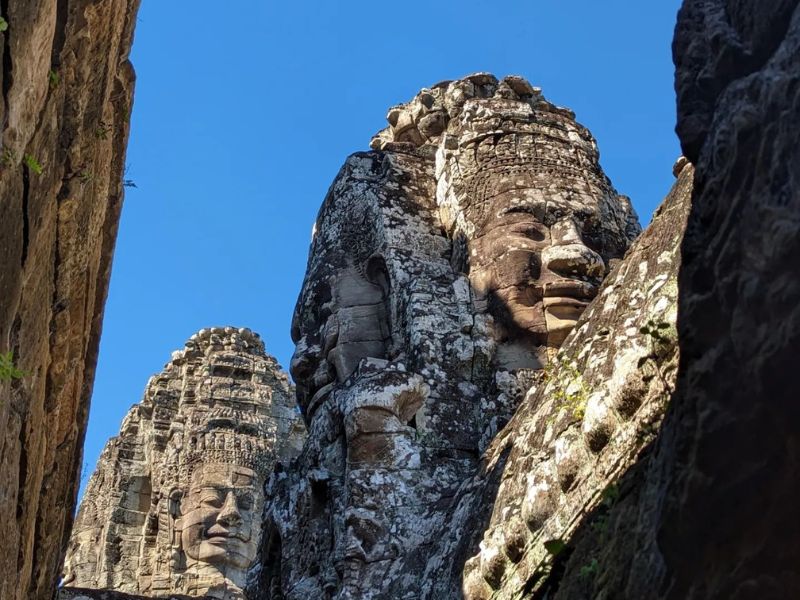 voyage cambodge, visite cambodge 2 semaines, temple bayon, visage géant