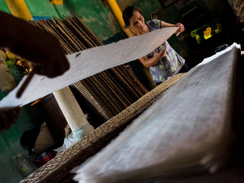 voyage vietnam, séjour vietnam avec ados, fabrication de galette de riz